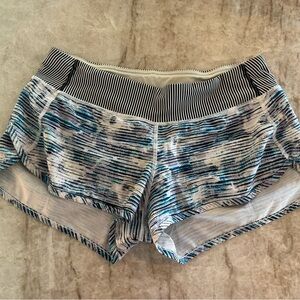 Lululemon Striped Waist Blue Patterned Women's Athletic Shorts